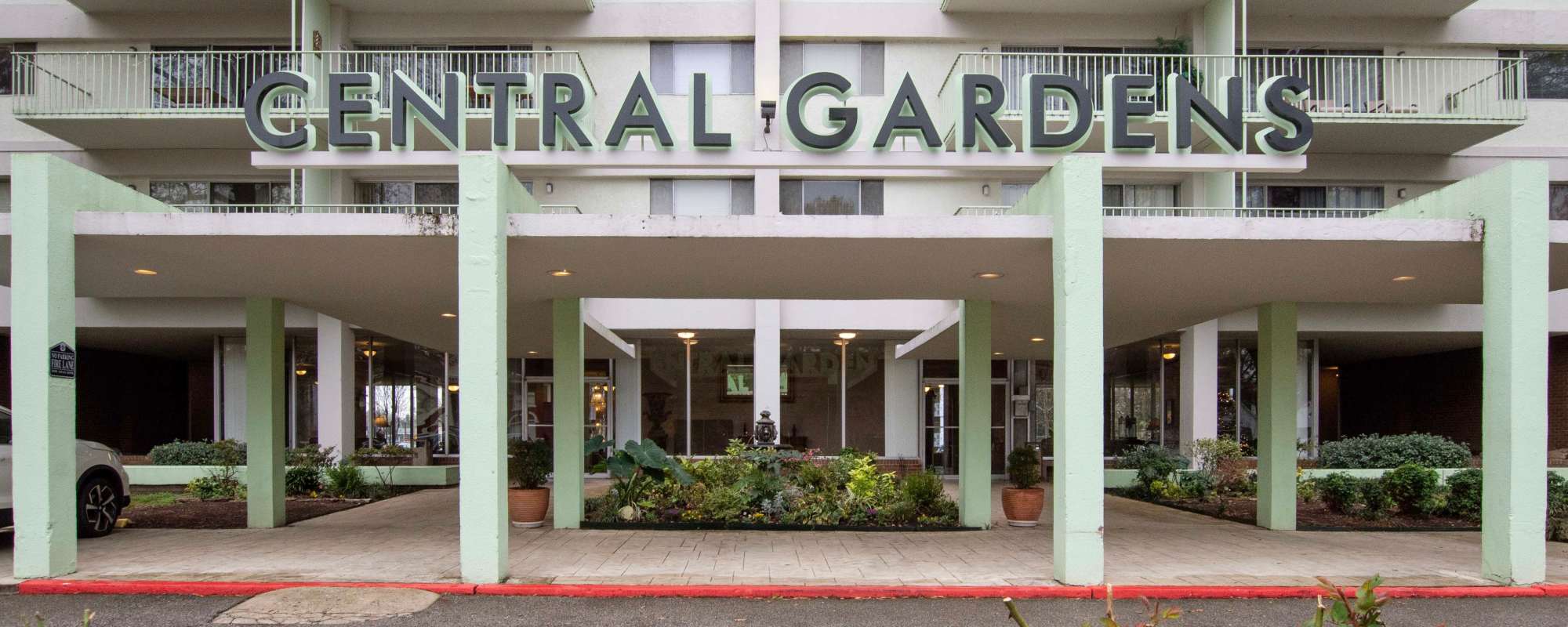 Entrance to Central Gardens Apartments in Midtown Memphis